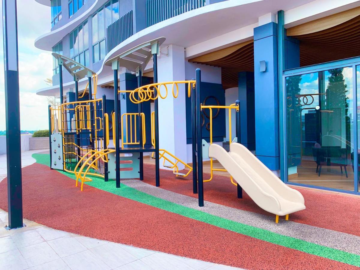 Netflix Two Bedroom Troika Kota Bharu Homestay 182 Exterior foto