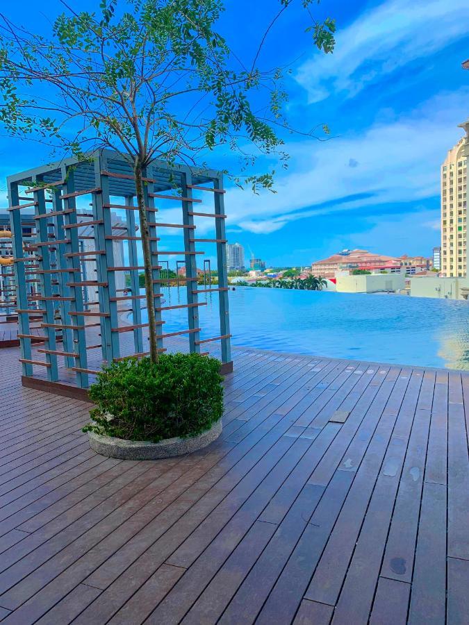 Netflix Two Bedroom Troika Kota Bharu Homestay 182 Exterior foto
